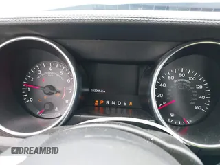 2022 Ford Mustang EcoBoost z VIN 1FATP8UH7N5144894, wystawiony jako IAAI lot #42173373 z przebiegiem 12 066 mil mil oraz . Historia ofert i sprzedaży dostępna na DreamBid. Obrazek 7.