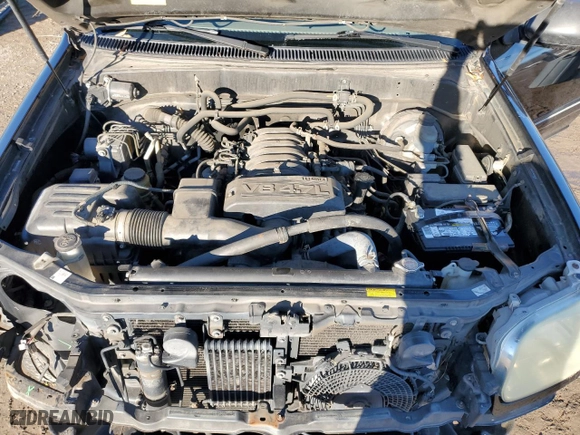 2006 Toyota Sequoia SR5 with VIN 5TDZT34A36S283129, listed as a Copart auction lot 86210744 with 307,960 mi miles and Salvage Title. Bid and sale history available at carsss.com. Image 12.