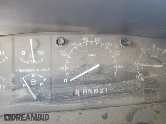1996 Ford Bronco Custom with VIN 1FMEU15H2TLB67974, listed as a Copart auction lot 75960594 with 236,973 mi miles and Clean Title. Bid and sale history available at carsss.com. Image 9.
