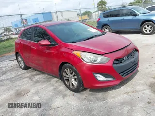 2015 Hyundai Elantra GT with VIN KMHD35LH2FU241532, listed as a IAAI auction lot 41626941 with 133,247 mi miles. Bid and sale history available at carsss.com. Image 1.