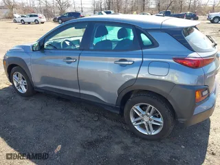 2018 Hyundai Kona SE with VIN KM8K12AA7JU125933, listed as a IAAI auction lot 41902516 with 18,522 mi miles. Bid and sale history available at carsss.com. Image 3.
