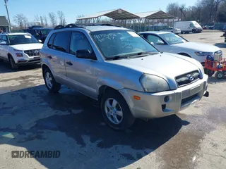 2006 Hyundai Tucson GL with VIN KM8JM12BX6U419239, listed as a IAAI auction lot 41755456 with 88,094 mi miles. Bid and sale history available at carsss.com. Image 1.