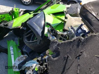 2016 Lamborghini Huracan LP 610-4 z VIN ZHWUR1ZF2GLA05076, wystawiony jako Copart lot #67934793 z przebiegiem Nie podano mil oraz Szkoda całkowita • Salvage title. Historia ofert i sprzedaży dostępna na DreamBid. Obrazek 8.