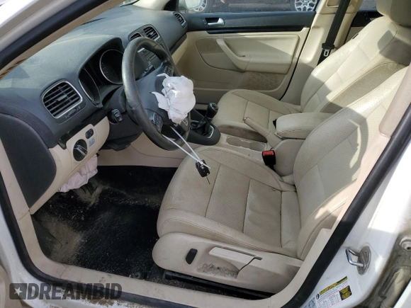 2013 Volkswagen Jetta SportWagen TDI w/Sunroof with VIN 3VWML7AJ6DM670600, listed as a Copart auction lot 88843705 with 161,261 mi miles and Non Repairable. Bid and sale history available at carsss.com. Image 7.