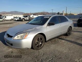 2004 Honda Accord LX z VIN JHMCM56324C020897, wystawiony jako Copart lot #84522864 z przebiegiem 239 270 mil mil oraz Szkoda całkowita • Salvage title. Historia ofert i sprzedaży dostępna na DreamBid. Obrazek 1.