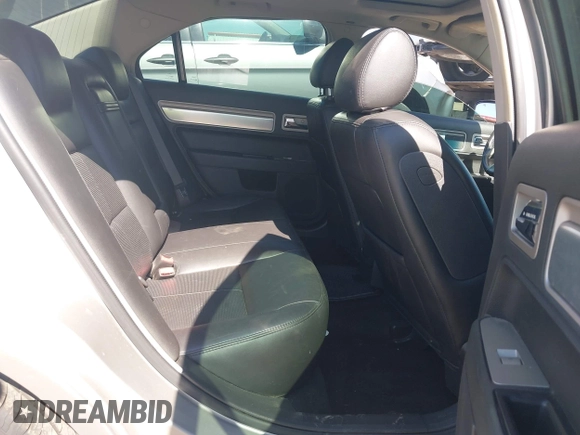 2007 Lincoln MKZ z VIN 3LNHM26T47R662111, wystawiony jako IAAI lot #42476899 z przebiegiem 172 864 mil mil oraz . Historia ofert i sprzedaży dostępna na DreamBid. Obrazek 8.