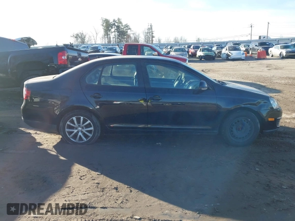 2010 Volkswagen Jetta Limited Edition с VIN 3VWAX7AJ4AM141777, выставлен на аукционе IAAI как лот 41461764 с пробегом 221 764 миль миль и . История ставок и продаж доступна на DreamBid. Изображение 13.