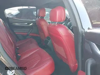 2015 Maserati Ghibli S Q4 z VIN ZAM57RTA2F1151673, wystawiony jako IAAI lot #42127872 z przebiegiem 66 701 mil mil oraz . Historia ofert i sprzedaży dostępna na DreamBid. Obrazek 8.