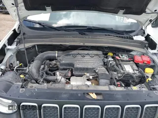 2023 Jeep Renegade Upland with VIN ZACNJDB14PPP59980, listed as a IAAI auction lot 42472231 with 33,636 mi miles and . Bid and sale history available at DreamBid. Image 10.