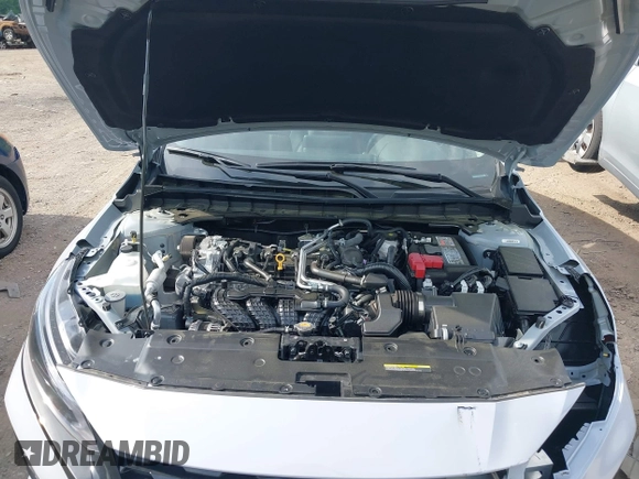 2025 Nissan Altima SR with VIN 1N4BL4CV0SN361223, listed as a IAAI auction lot 42152685 with 3,587 mi miles and . Bid and sale history available at DreamBid. Image 10.