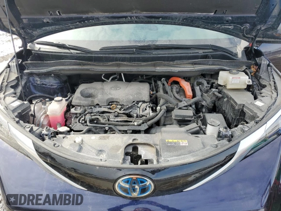 2021 Toyota Sienna XLE with VIN 5TDGSKFC8MS027648, listed as a Copart auction lot 47003455 with 49,361 mi miles and Salvage Title. Bid and sale history available at carsss.com. Image 12.