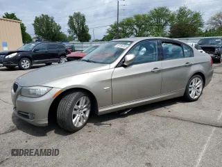 2009 BMW 3 Series 335i xDrive z VIN WBAPL33569A405928, wystawiony jako Copart lot #56156355 z przebiegiem 181 078 mil mil oraz Czysty tytuł • Clean title. Historia ofert i sprzedaży dostępna na DreamBid. Obrazek 1.
