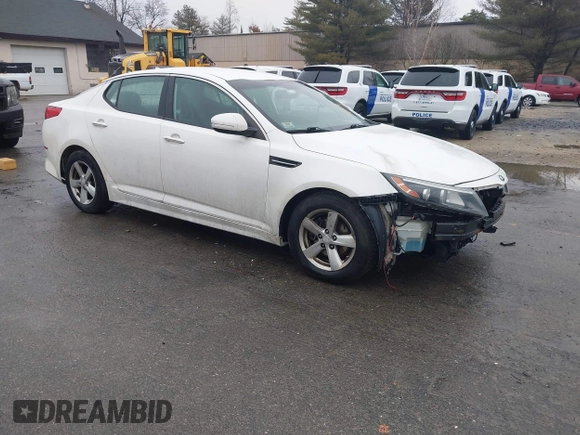 2015 Kia Optima LX with VIN KNAGM4A70F5571034, listed as a IAAI auction lot 41734211 with 214,948 mi miles. Bid and sale history available at carsss.com. Image 1.
