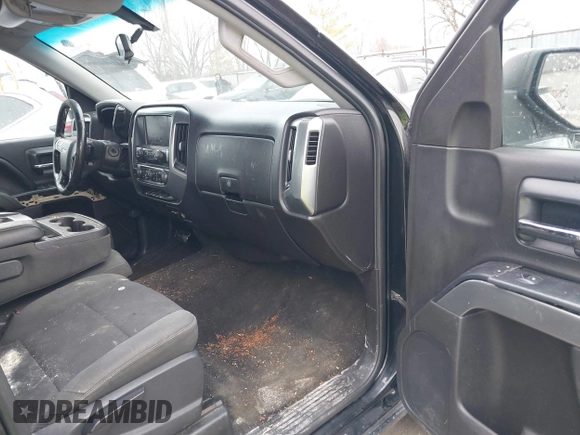2015 Chevrolet Silverado 1500 LT with VIN 1GCRCREH4FZ200417, listed as a IAAI auction lot 41732194 with 135,000 mi miles. Bid and sale history available at carsss.com. Image 5.