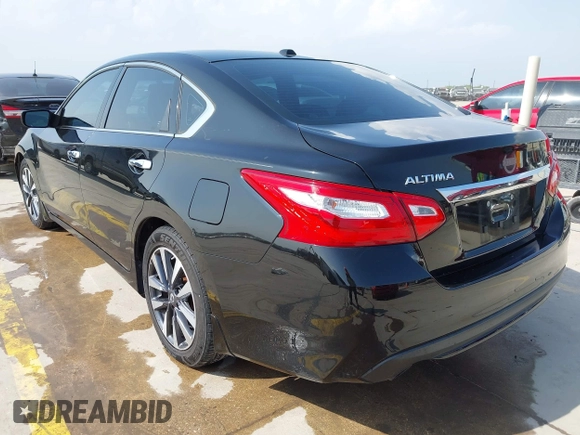 2017 Nissan Altima SV with VIN 1N4AL3AP4HC171083, listed as a IAAI auction lot 41919777 with 95,552 mi miles and . Bid and sale history available at DreamBid. Image 3.