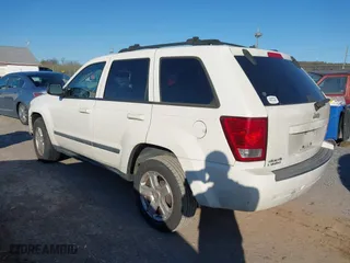 2007 Jeep Grand Cherokee Laredo with VIN 1J8GR48K37C525797, listed as a IAAI auction lot 41929118 with 244,092 mi miles. Bid and sale history available at carsss.com. Image 3.