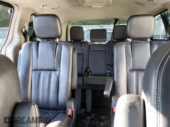 2014 Chrysler Town & Country Touring with VIN 2C4RC1BG2ER256457, listed as a Copart auction lot 70687244 with 179,893 mi miles and Salvage Title. Bid and sale history available at DreamBid. Image 10.