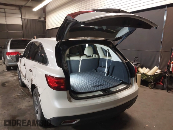 2014 Acura MDX with VIN 5FRYD3H28EB003234, listed as a IAAI auction lot 41101167 with 192,090 mi miles. Bid and sale history available at carsss.com. Image 3.