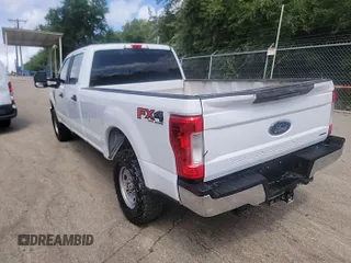 2019 Ford F-250 XL с VIN 1FT7W2B60KED86550, выставлен на аукционе IAAI как лот 42556034 с пробегом 188 501 миль миль и . История ставок и продаж доступна на DreamBid. Изображение 4.