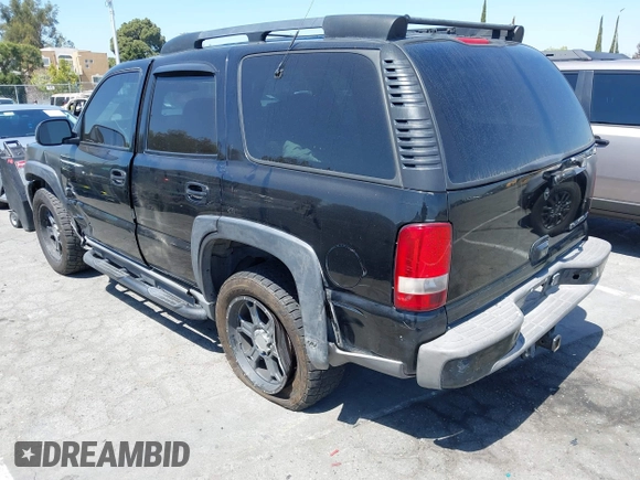 2001 Chevrolet Tahoe LT with VIN 1GNEK13T81R202598, listed as a IAAI auction lot 42007381 with 188,172 mi miles. Bid and sale history available at carsss.com. Image 3.