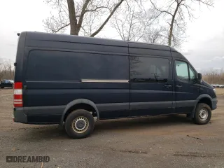 2017 Mercedes-Benz Sprinter Crew Van with VIN WD4FE8CD8HP574993, listed as a Copart auction lot 51812725 with 123,499 mi miles and Salvage Title. Bid and sale history available at carsss.com. Image 3.