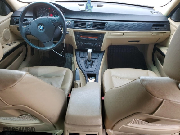 2006 BMW 3 Series 330i with VIN WBAVB33536PS10775, listed as a Copart auction lot 48991105 with 111,822 mi miles and Salvage Title. Bid and sale history available at carsss.com. Image 8.