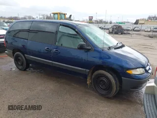 2000 Dodge Caravan SE with VIN 1B4GP44GXYB799162, listed as a IAAI auction lot 41684108 with 0 mi miles. Bid and sale history available at carsss.com. Image 1.
