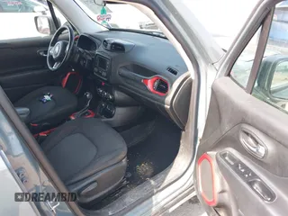 2016 Jeep Renegade Trailhawk with VIN ZACCJBCTXGPD99550, listed as a IAAI auction lot 42446773 with 174,283 mi miles and . Bid and sale history available at DreamBid. Image 5.