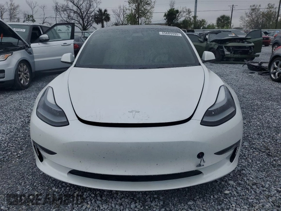 2021 Tesla Model 3 Standard Range Plus z VIN 5YJ3E1EA8MF978095, wystawiony jako Copart lot #45689495 z przebiegiem 44 375 mil mil oraz Szkody całkowita. Historia ofert i sprzedaży dostępna na DreamBid. Obrazek 5.