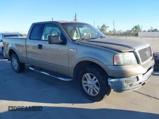 2004 Ford F-150 XL with VIN 1FTPX12514NB74239, listed as a IAAI auction lot 40883919 with 202,880 mi miles and . Bid and sale history available at DreamBid. Image 1.