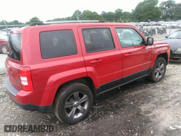 2016 Jeep Patriot Sport z VIN 1C4NJPBA0GD716594, wystawiony jako IAAI lot #42375983 z przebiegiem 150 873 mil mil oraz . Historia ofert i sprzedaży dostępna na DreamBid. Obrazek 4.