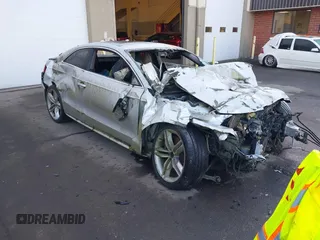 2009 Audi S5 z VIN WAURV78T69A033279, wystawiony jako IAAI lot #41494041 z przebiegiem Nie podano mil oraz . Historia ofert i sprzedaży dostępna na DreamBid. Obrazek 1.