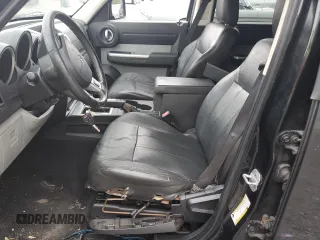 2008 Dodge Nitro SLT with VIN 1D8GT58K38W287613, listed as a Copart auction lot 81617524 with 215,976 mi miles and Salvage Title. Bid and sale history available at DreamBid. Image 7.