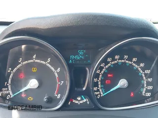 2015 Ford Fiesta SE with VIN 3FADP4BJXFM202690, listed as a IAAI auction lot 41993030 with 194,924 mi miles. Bid and sale history available at carsss.com. Image 7.