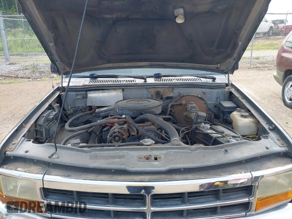 1992 Dodge Dakota с VIN 1B7FL26X0NS508319, выставлен на аукционе IAAI как лот 42468014 с пробегом 195 683 миль миль и . История ставок и продаж доступна на DreamBid. Изображение 10.