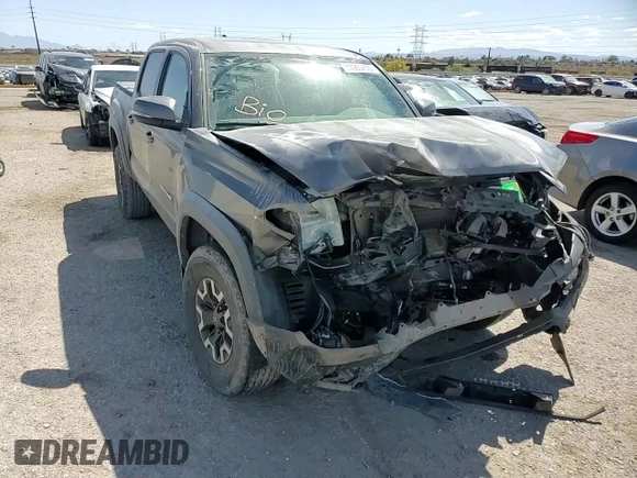 2017 Toyota Tacoma SR5 z VIN 3TMCZ5AN7HM071683, wystawiony jako Copart lot #53665755 z przebiegiem 65 180 mil mil oraz Szkoda całkowita • Salvage title. Historia ofert i sprzedaży dostępna na DreamBid. Obrazek 13.