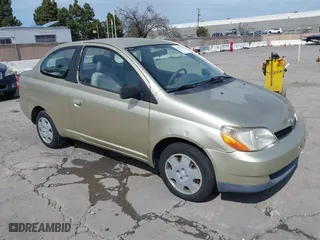 2000 Toyota ECHO with VIN JTDAT1231Y5008292, listed as a IAAI auction lot 41867210 with 116,408 mi miles. Bid and sale history available at carsss.com. Image 1.