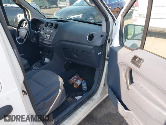 2010 Ford Transit Connect XLT z VIN NM0LS7DN9AT004230, wystawiony jako IAAI lot #42655333 z przebiegiem 123 774 mil mil oraz . Historia ofert i sprzedaży dostępna na DreamBid. Obrazek 5.