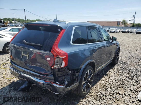 2021 Volvo XC90 Inscription Expression with VIN YV4BR00K2M1683963, listed as a Copart auction lot 62900024 with 58,821 mi miles and Salvage Title. Bid and sale history available at carsss.com. Image 3.