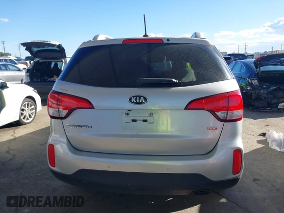 2014 Kia Sorento LX with VIN 5XYKT3A65EG434405, listed as a IAAI auction lot 41755440 with 154,019 mi miles. Bid and sale history available at carsss.com. Image 16.