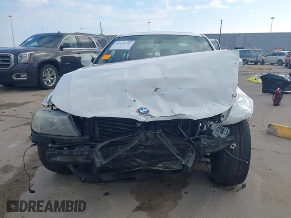 2011 BMW 3 Series 328i xDrive with VIN WBAPK7C50BA970837, listed as a IAAI auction lot 41224747 with 152,125 mi miles. Bid and sale history available at carsss.com. Image 13.