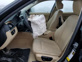 2015 BMW 3 Series 320i xDrive with VIN WBA3C3C58FP664265, listed as a Copart auction lot 40079394 with 0 mi miles and Salvage Title. Bid and sale history available at carsss.com. Image 7.