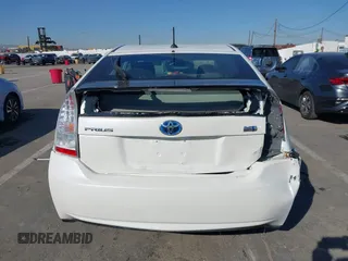 2011 Toyota Prius I with VIN JTDKN3DU6B1342882, listed as a IAAI auction lot 41763788 with 137,120 mi miles. Bid and sale history available at carsss.com. Image 16.