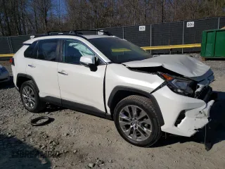 2019 Toyota RAV4 Limited with VIN JTMN1RFV0KD014972, listed as a Copart auction lot 47058435 with 135,395 mi miles and Salvage Title. Bid and sale history available at carsss.com. Image 4.