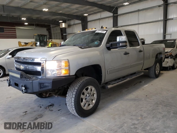 2013 Chevrolet Silverado 3500HD LT with VIN 1GC4K0C8XDF203171, listed as a Copart auction lot 83311684 with 151,305 mi miles and Salvage Title. Bid and sale history available at carsss.com. Image 1.