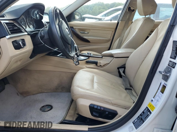 2013 BMW 3 Series 328i xDrive with VIN WBA3B3C52DF538960, listed as a Copart auction lot 63793665 with 161,782 mi miles and Clean title. Bid and sale history available at DreamBid. Image 7.