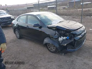 2019 Kia Rio S with VIN 3KPA24AB9KE209902, listed as a IAAI auction lot 41983203 with 31,231 mi miles. Bid and sale history available at carsss.com. Image 1.