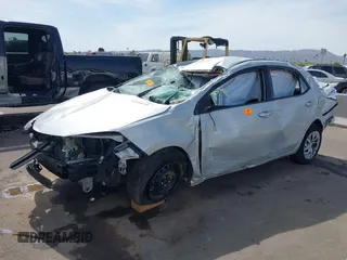 2018 Toyota Corolla L z VIN 2T1BURHE5JC068433, wystawiony jako IAAI lot #42236630 z przebiegiem Nie podano mil oraz . Historia ofert i sprzedaży dostępna na DreamBid. Obrazek 2.