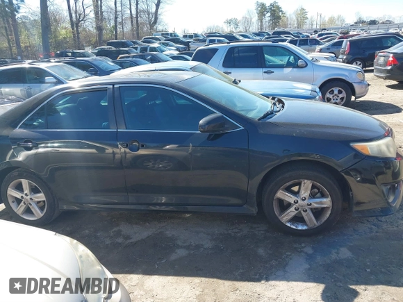 2013 Toyota Camry L with VIN 4T1BF1FK0DU713478, listed as a IAAI auction lot 41886214 with 161,920 mi miles. Bid and sale history available at carsss.com. Image 13.