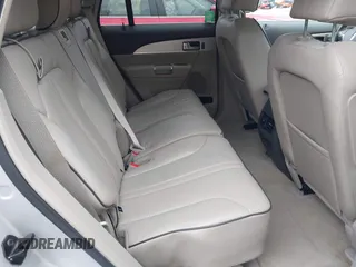 2011 Lincoln MKX with VIN 2LMDJ8JK3BBJ25346, listed as a IAAI auction lot 41716040 with 172,790 mi miles. Bid and sale history available at carsss.com. Image 8.